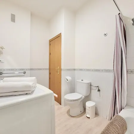 Martianez Downtown Apartment
